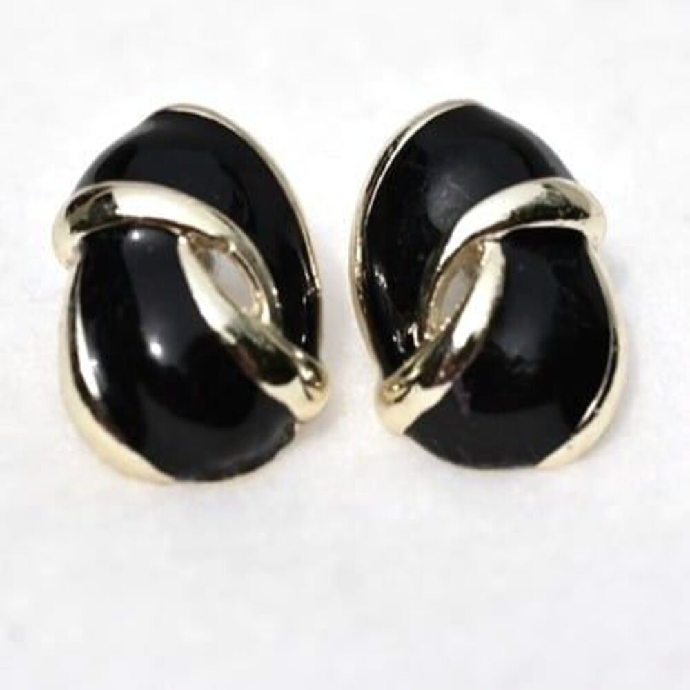 Vintage Chic Black Enamel Glaze Silver Tone Post Earrings